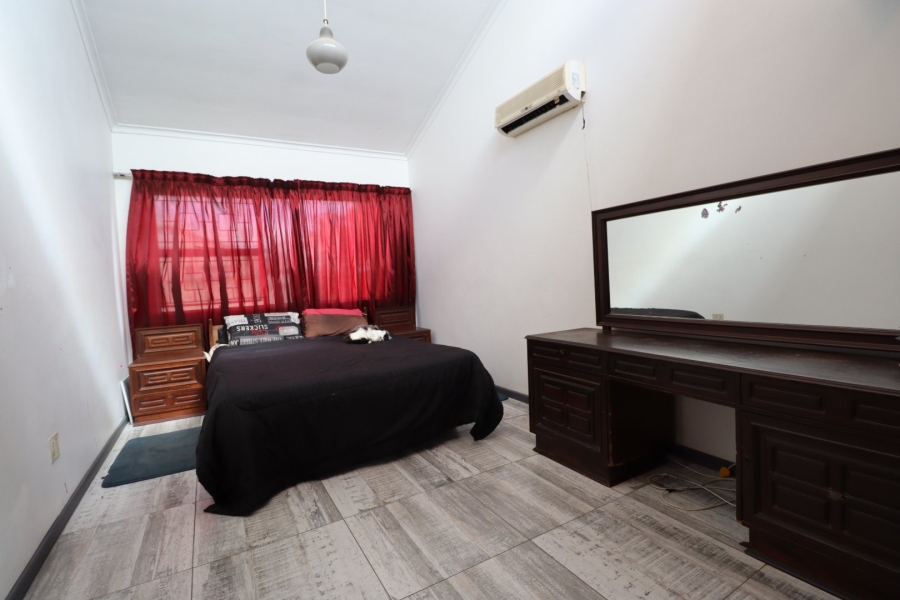 5 Bedroom Property for Sale in Kabega Park Eastern Cape